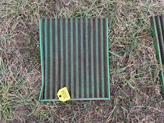 John Deere  Side Grille