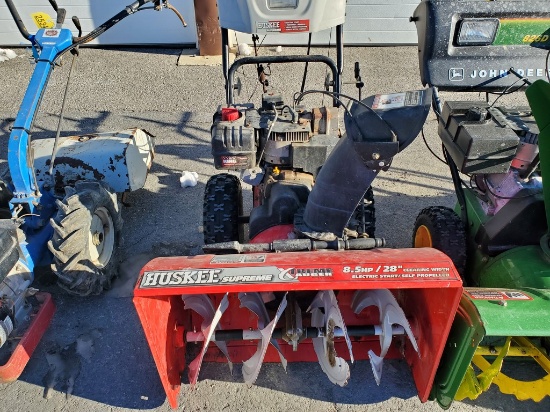 Huskee Supreme Snowblower