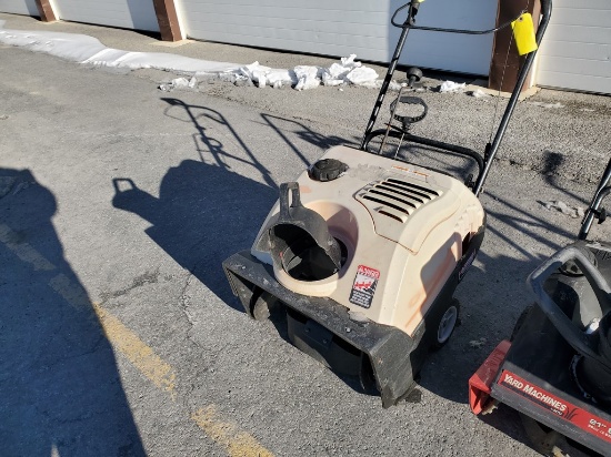 Simplicity 5022 Snowblower 'Ride & Drive'