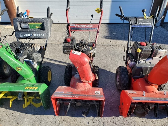 Troybilt  Snowblower 'Ride & Drive'
