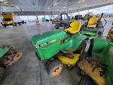 John Deere 318 Riding Tractor 'Runs & Operates'
