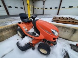 Kubota GR2000 Riding Tractor 'Ride & Drive'