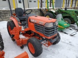Kubota B2400 Riding Tractor 'Ride & Drive'