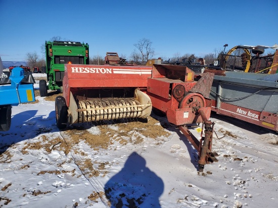 Hesston 4500 Small Square Baler