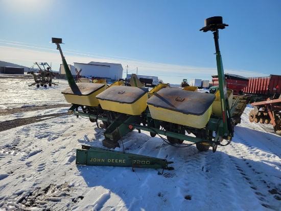 John Deere 7200 Corn Planter
