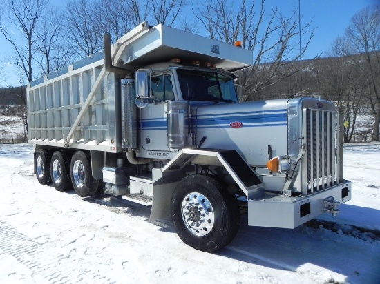 2002 Peterbilt 357 Tri Axle Dump Truck 'Title'