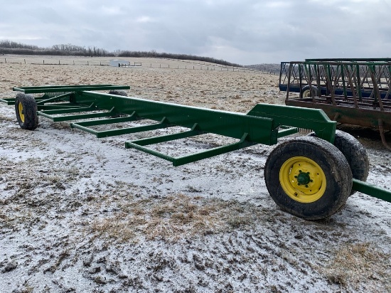Stoltzfus  Round Bale Wagon