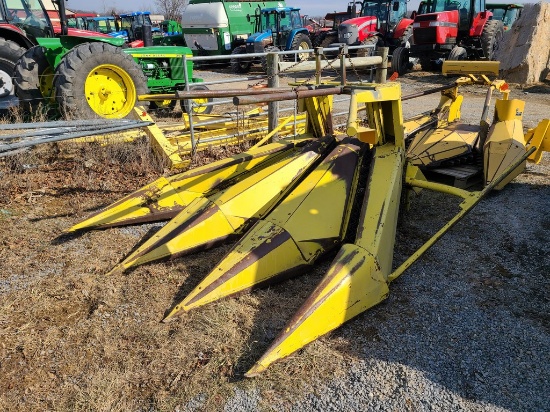 John Deere  Corn Head