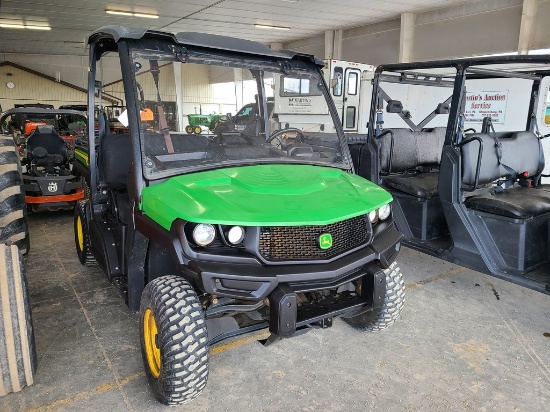 2021 John Deere XUV835M Gator Utility Vehicle 'Title in the Office - Ride & Drive'