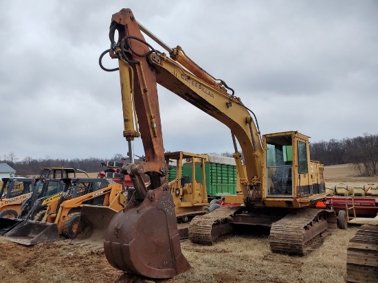 Cat 225 Excavator 'Runs & Operates'