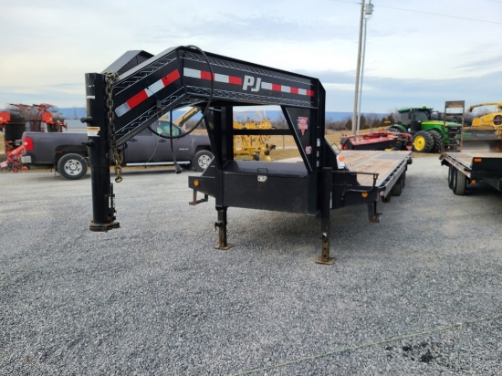 2019 PJ LD282 Gooseneck 'Title in the Office'
