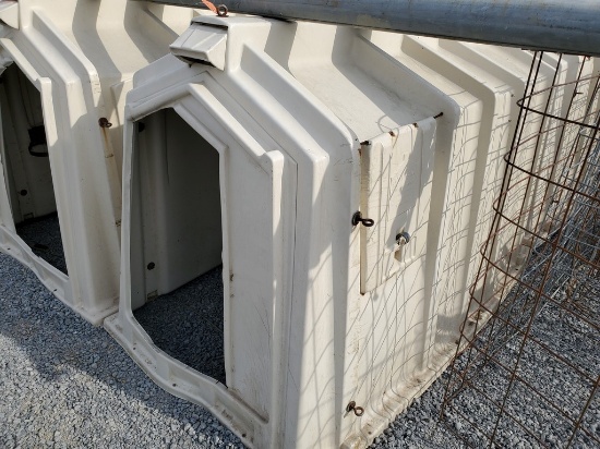Calf-Tel  Calf Hutch