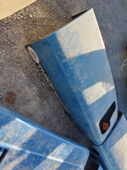 New Holland TN90F Tractor Hood