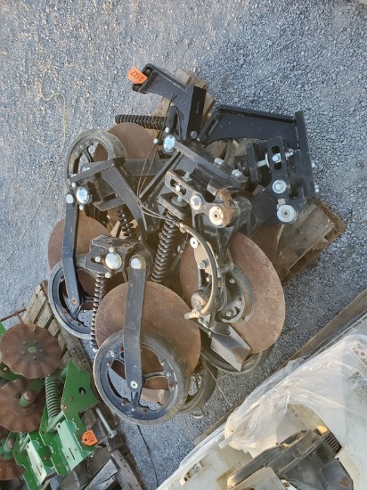 Yetter  Fertilizer Coulters