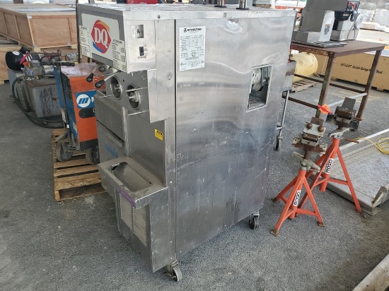 Dairy Queen 238R-109G Soft Serve Ice Cream Machine