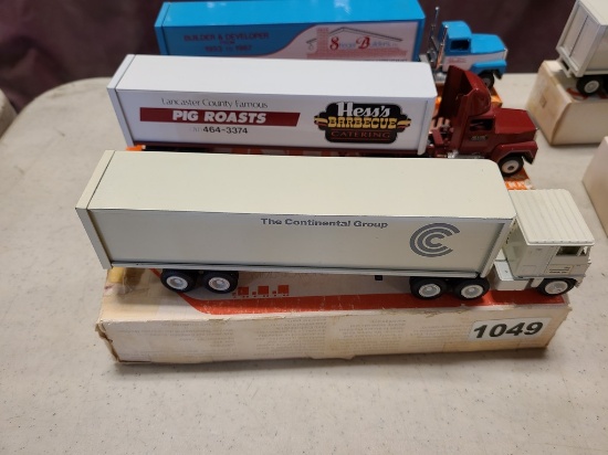 Winross Truck With Van Trailer