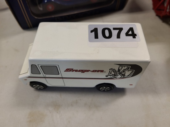 Toy Straight Truck