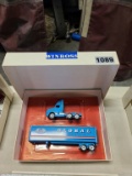 Winross Truck With Van Trailer