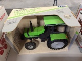 Ertl  Tractor