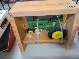 Ertl  Tractor