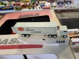 Winross Truck  With Van Trailer