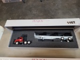 PenJoy Truck With Flatbed Trailer