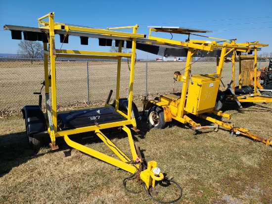 Trafcon  Arrow Board on Trailer 'NO TITLE - AS-IS '