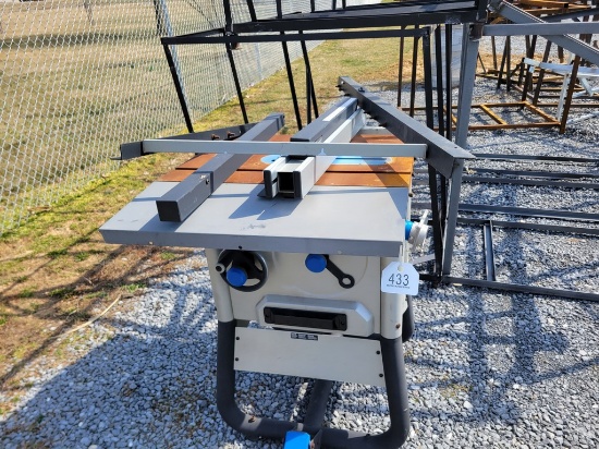 2018 Delta 36-725 Table Saw