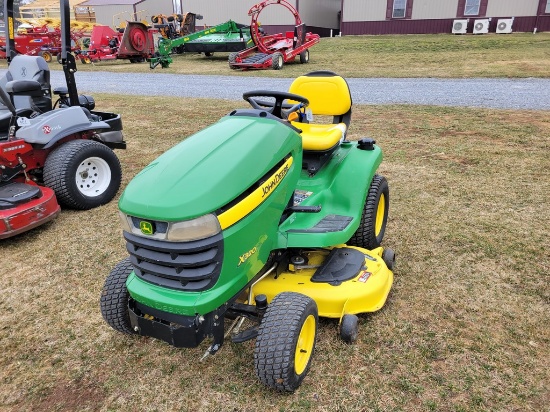 2007 John Deere X320 Riding Tractor 'Ride & Drive'