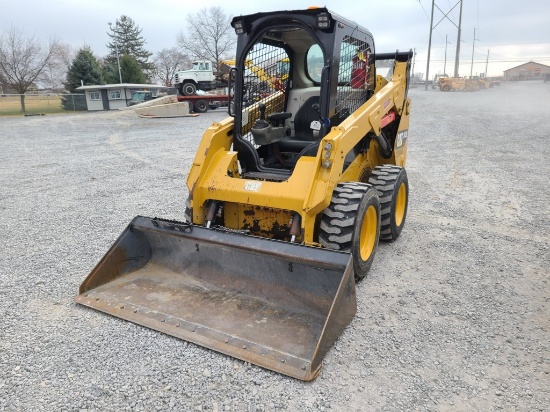 Cat 242B Skid Steer 'Ride & Drive'
