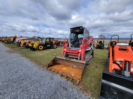 2017 Takeuchi TL10V2 Track Skid Steer 'Ride & Drive'