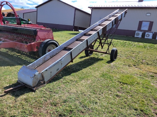 Smoker 26S Elevator