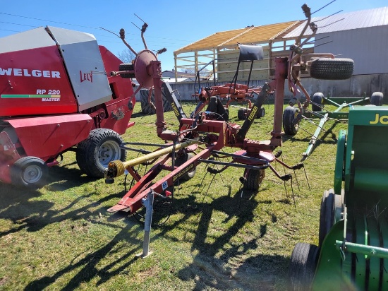 Pequea TT4000 Tedder