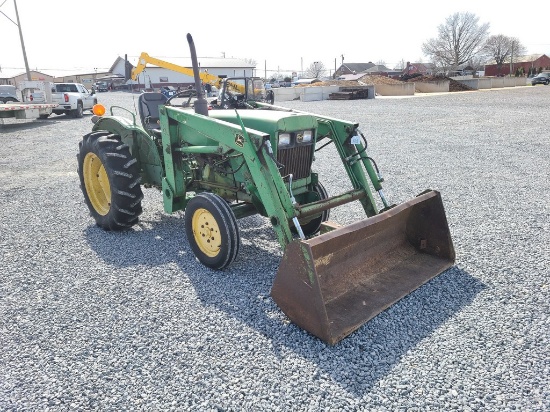 John Deere 850 Compact Loader Tractor 'Runs & Operates'