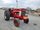 International 1066 Tractor 'Ride & Drive'