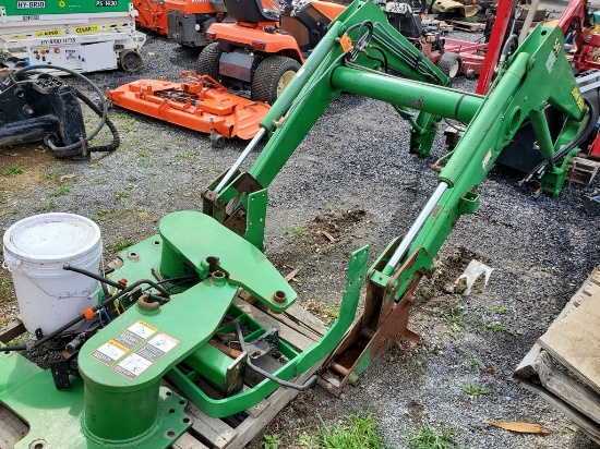 John Deere 541 Loader
