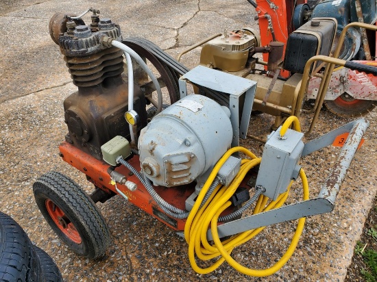 Devilbiss  Air Compressor 'Runs & Operates'