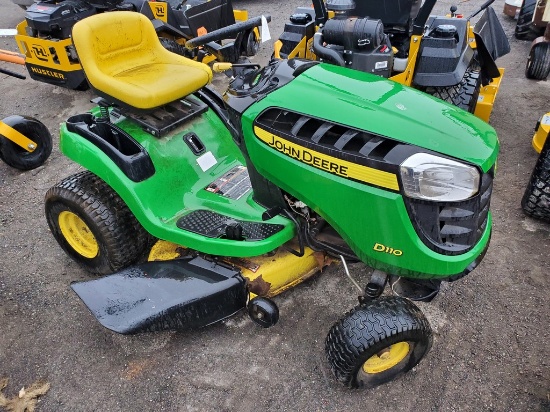 2014 John Deere D110 Lawn Tractor 'Runs & Operates'