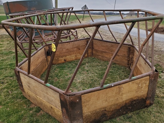 Round Bale Feeder