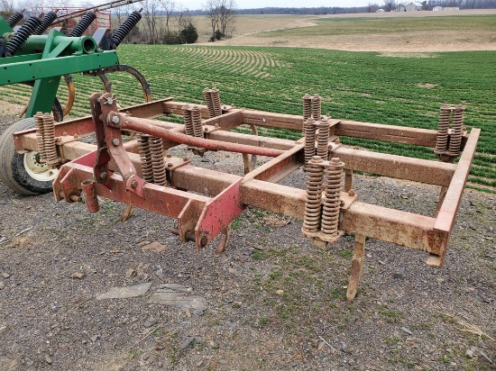 Massey Ferguson 127 Chisel Plow