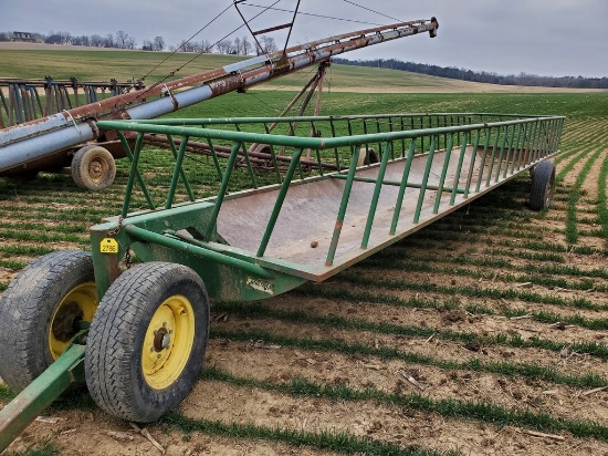 Stoltzfus 28' Slant Bar Feeder Wagon