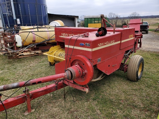 New Holland 570 Small Square Baler