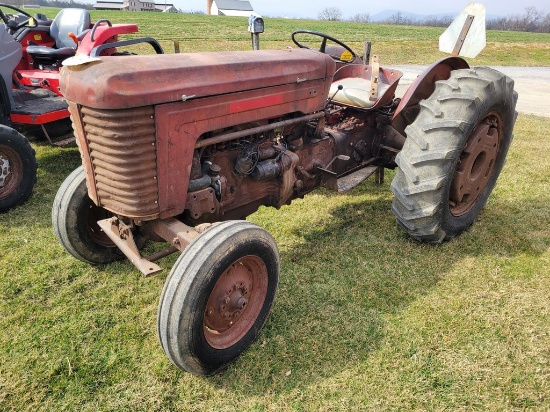 Massey Ferguson 50 Tractor 'Runs & Operates'