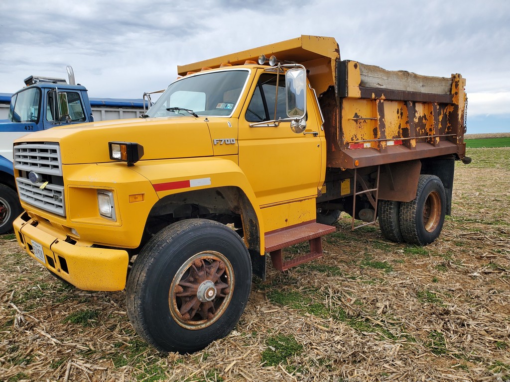 FORD DUMP TRUCK NO.1-B バンピングダンプアクション FORD DUMP TRUCK