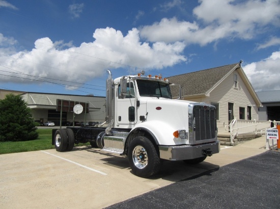 2014 Peterbilt 365 Cab & Chassis