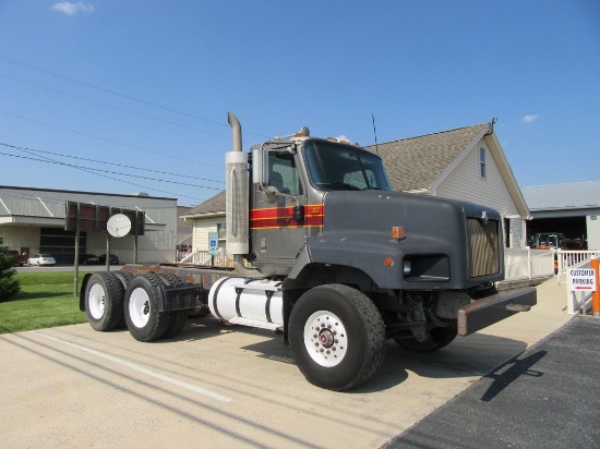 2006 International 5600i Cab & Chassis
