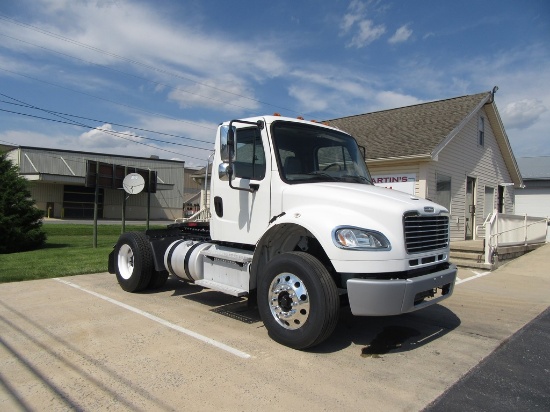2018 Freightliner M2 Day Cab Single axle Road tractor
