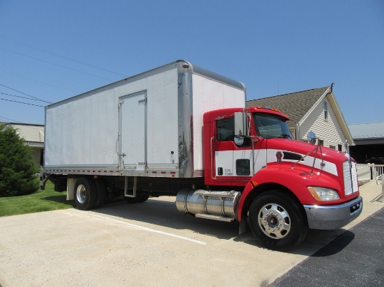 2018 Kenworth T370 Box Truck