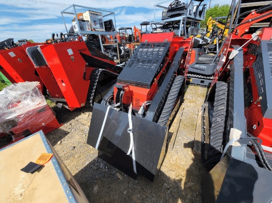 2025 Valley Pioneer SCL850 Mini Track Skid Steer  'NEW'
