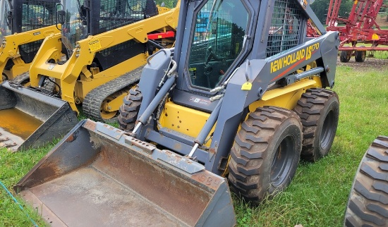 2001 New Holland LS170 Skid Steer 'Ride & Drive - Drive Train Guarantee'